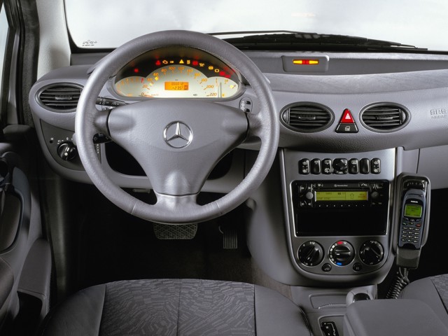 Mercedes Benz A-Klasse photo 33