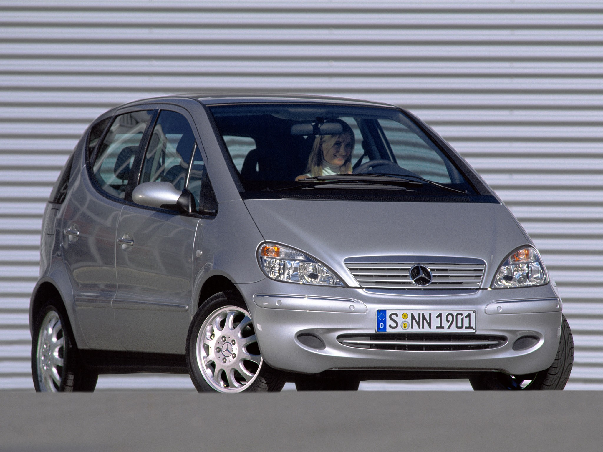 Mercedes Benz A-Klasse photo 24