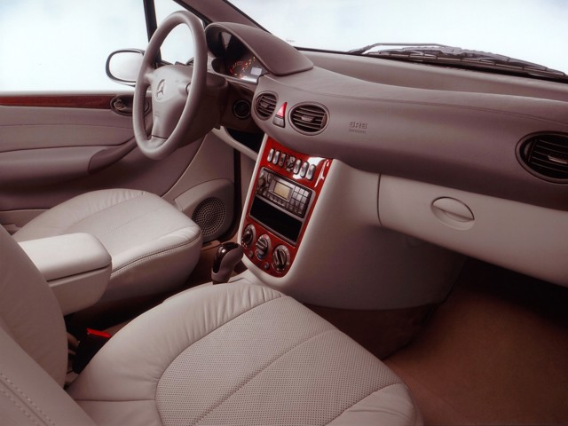 Mercedes Benz A-Klasse photo 50