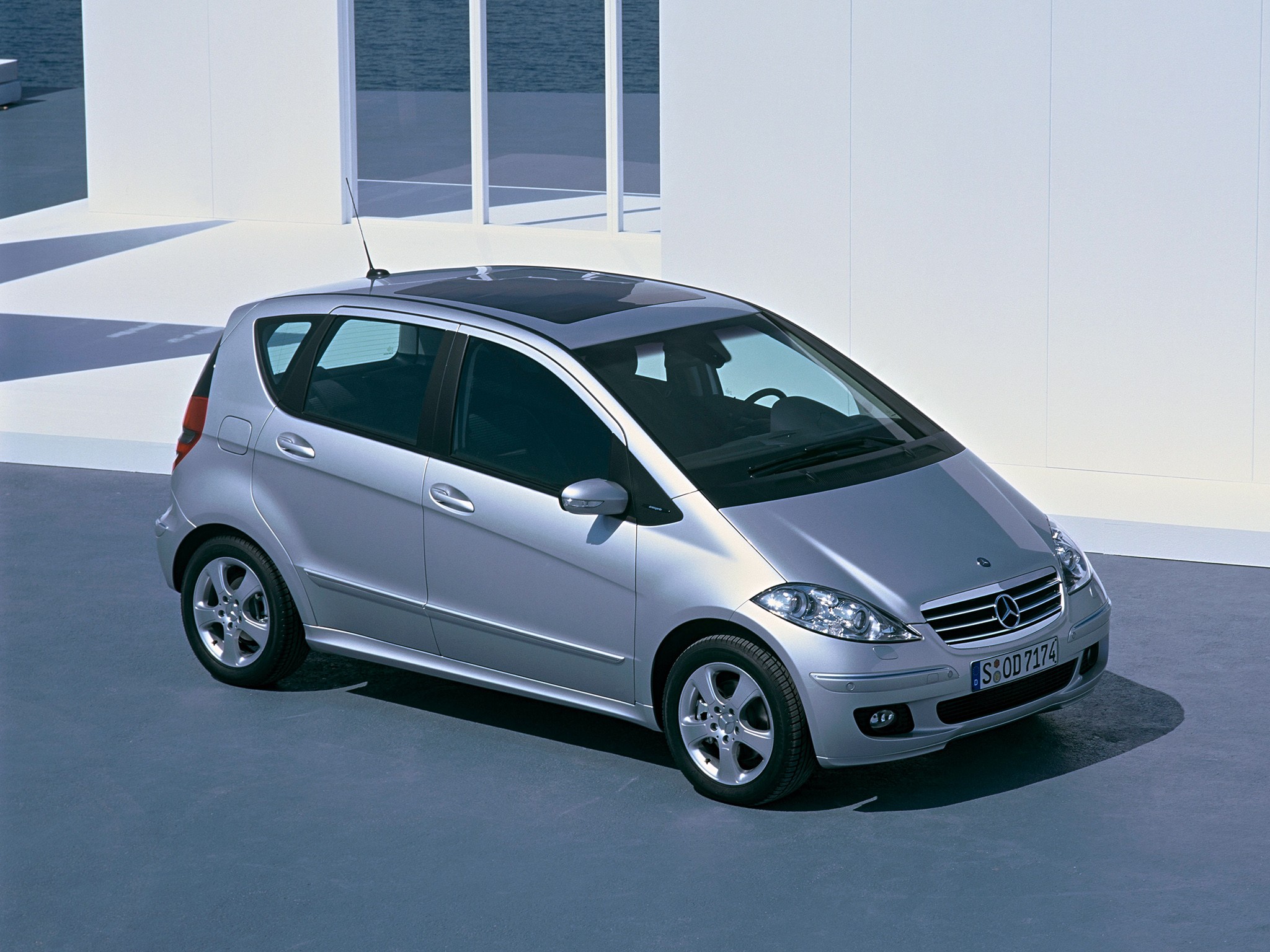 Mercedes Benz A-Klasse photo 6