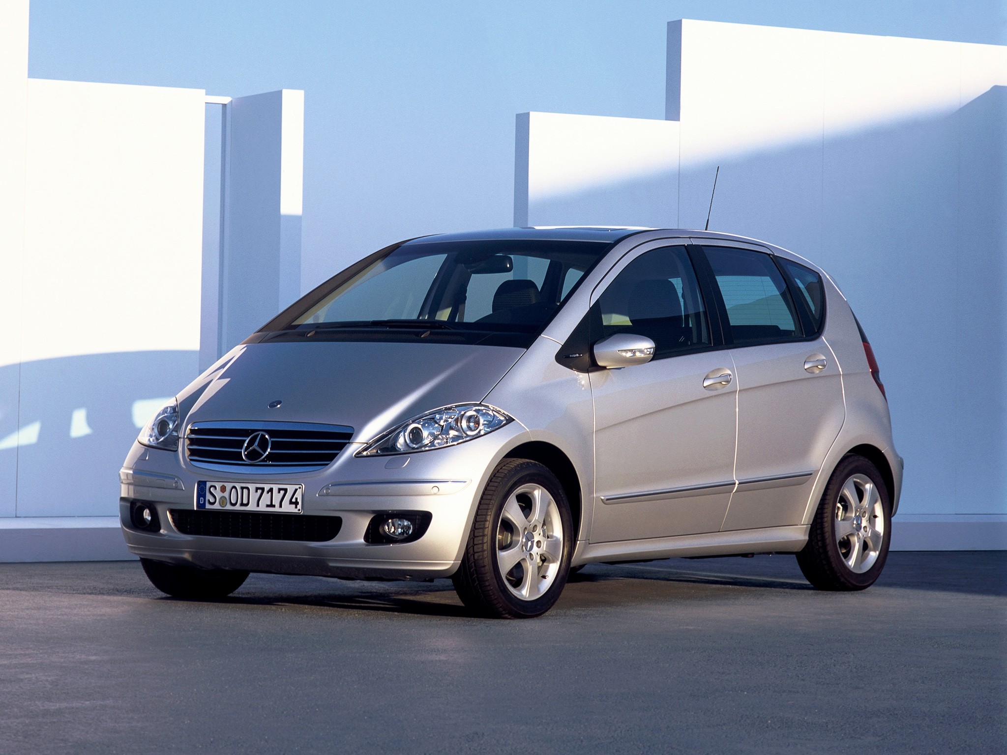 Mercedes Benz A-Klasse photo 8