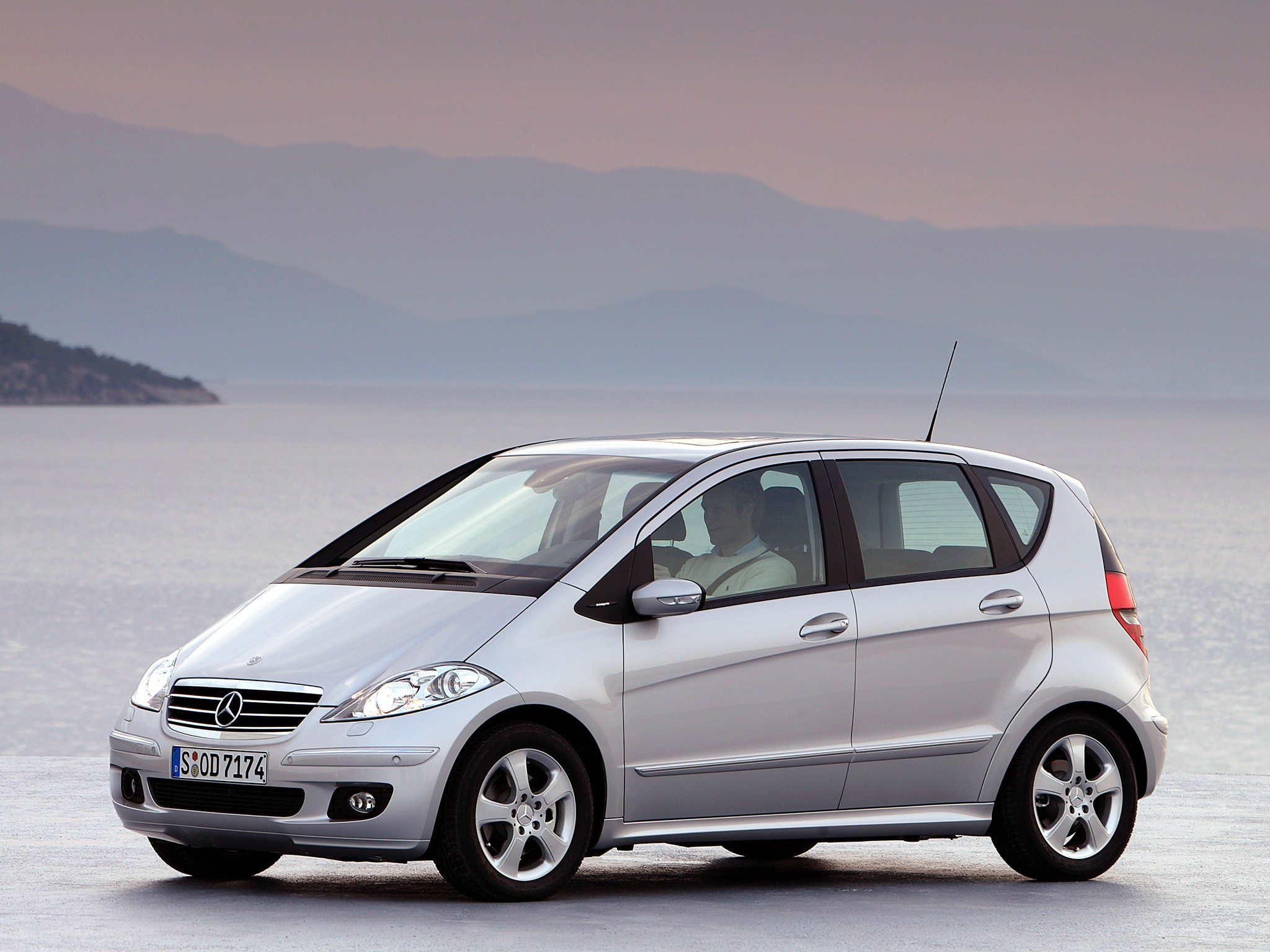 Mercedes Benz A-Klasse photo 14