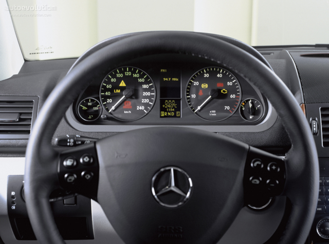 Mercedes Benz A-Klasse photo 34