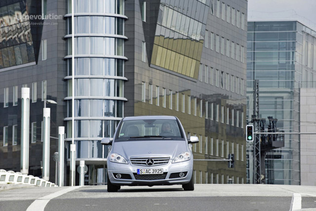 Mercedes Benz A-Klasse photo 9