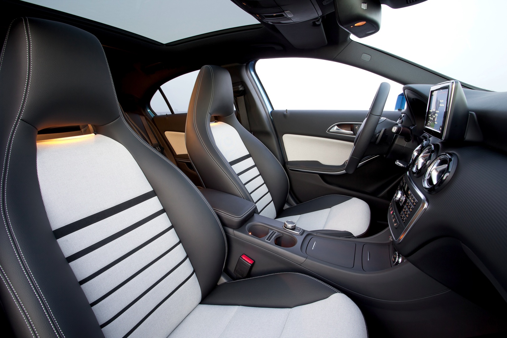 Mercedes Benz A-Klasse photo 104