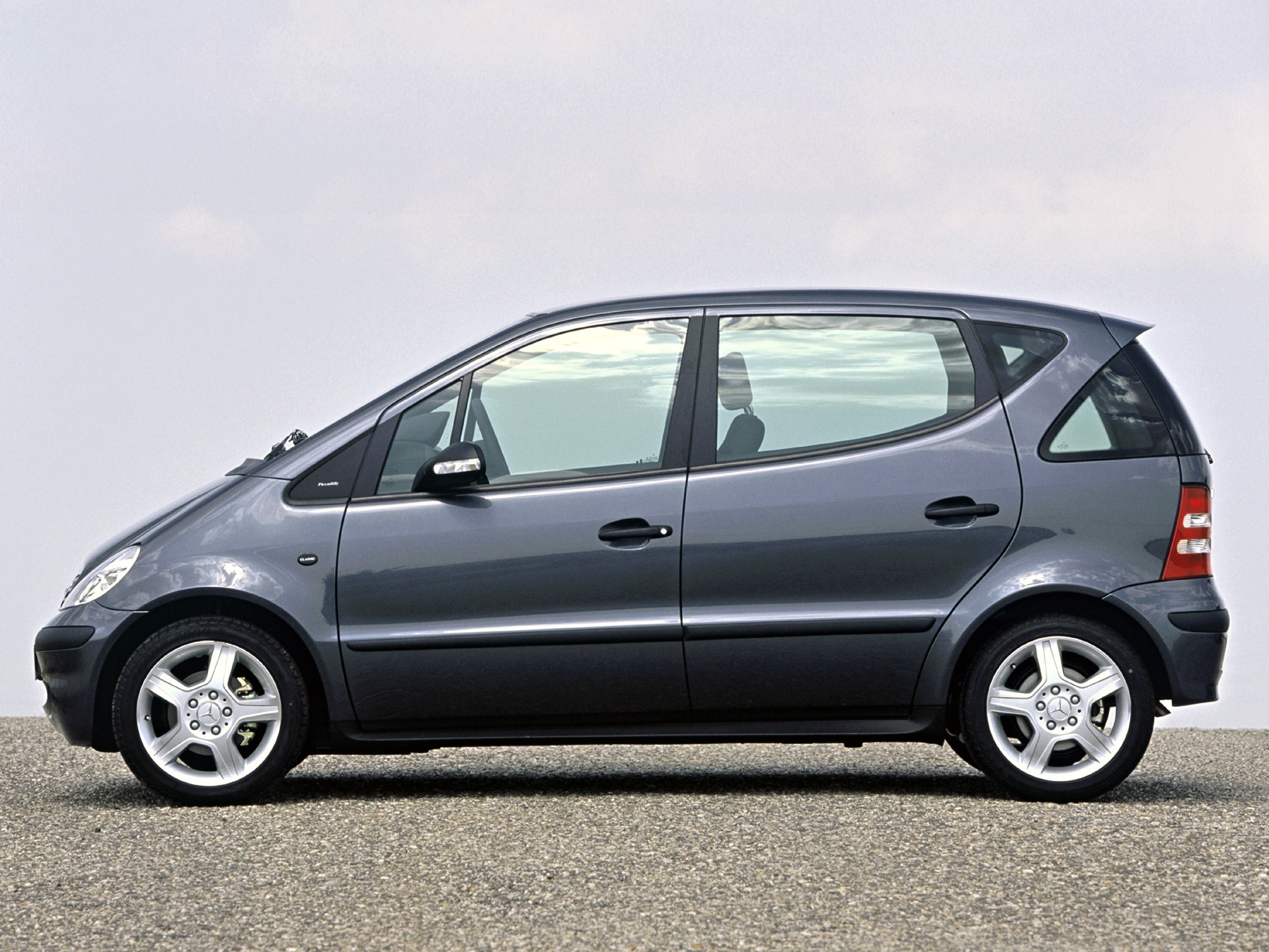 Mercedes Benz A-Klasse photo 12