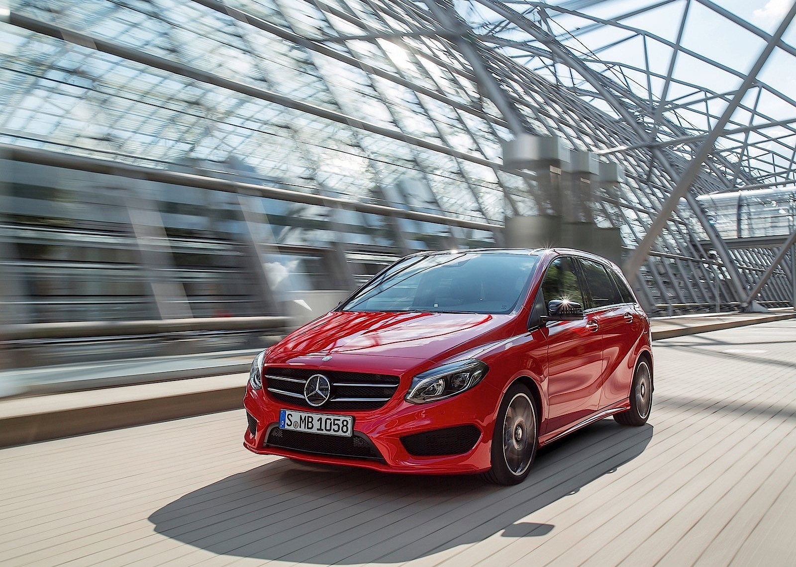 Mercedes Benz B-Klasse photo 14