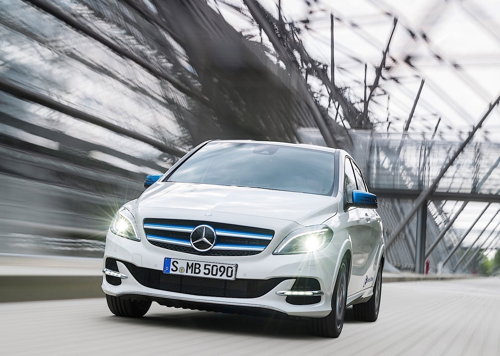 Mercedes Benz B-Klasse photo 16