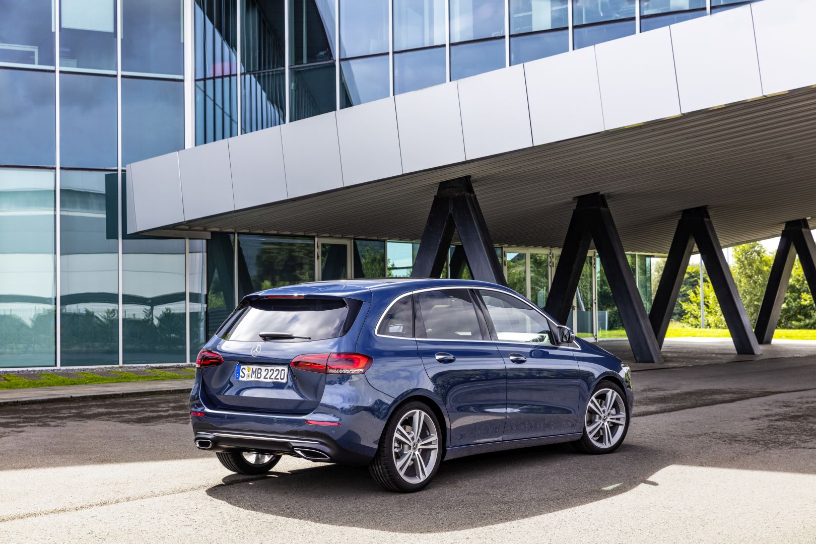 Mercedes Benz B-Klasse photo 13