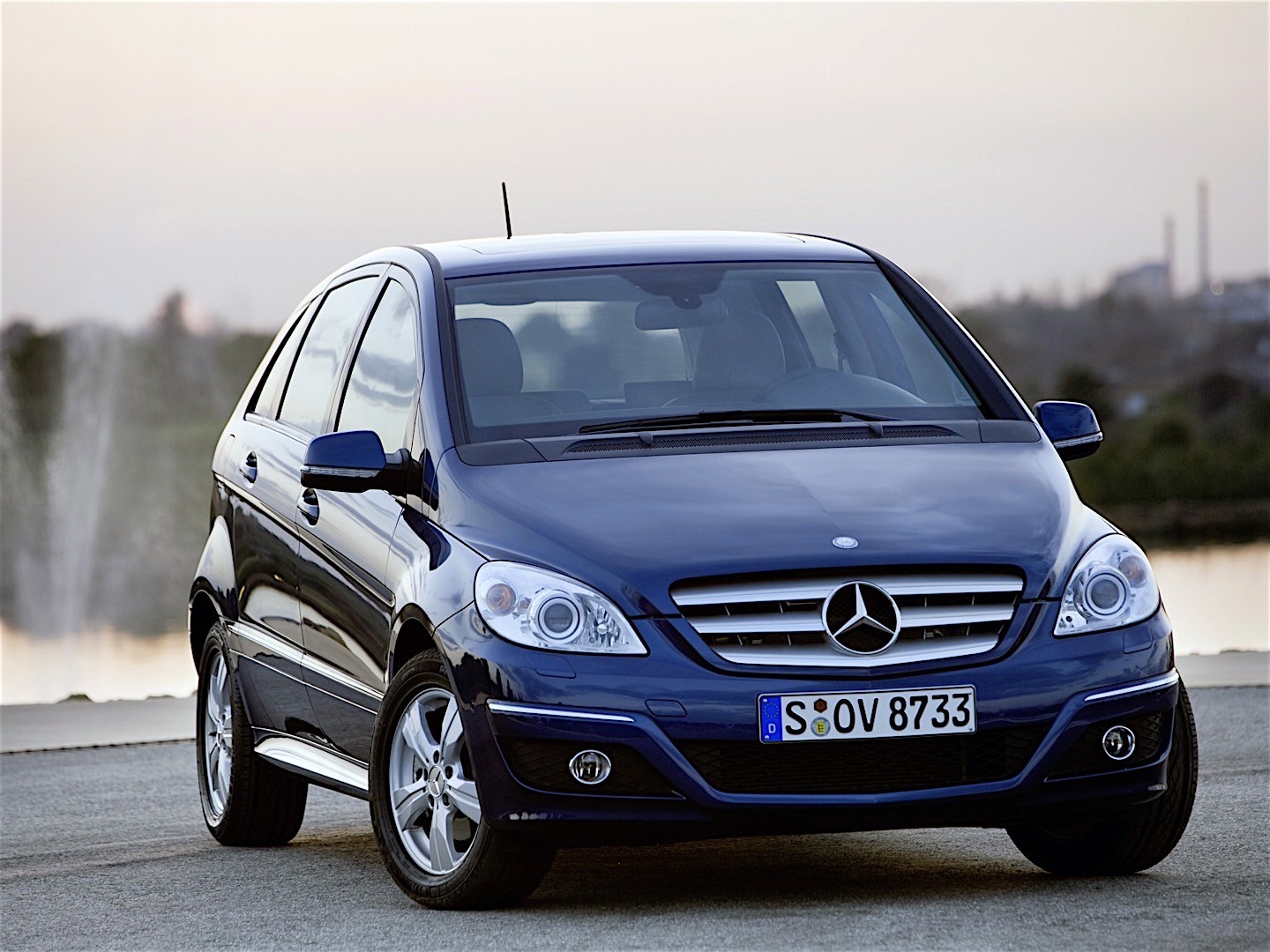 Mercedes Benz B-Klasse photo 48