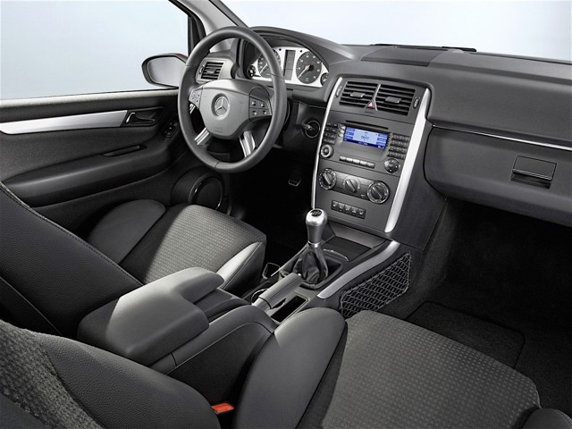 Mercedes Benz B-Klasse photo 48