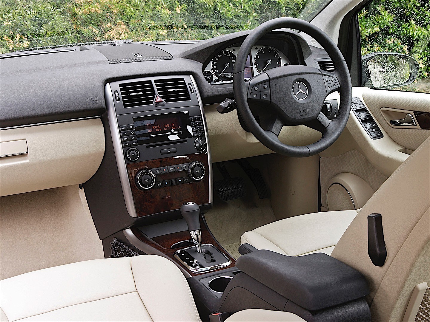 Mercedes Benz B-Klasse photo 49