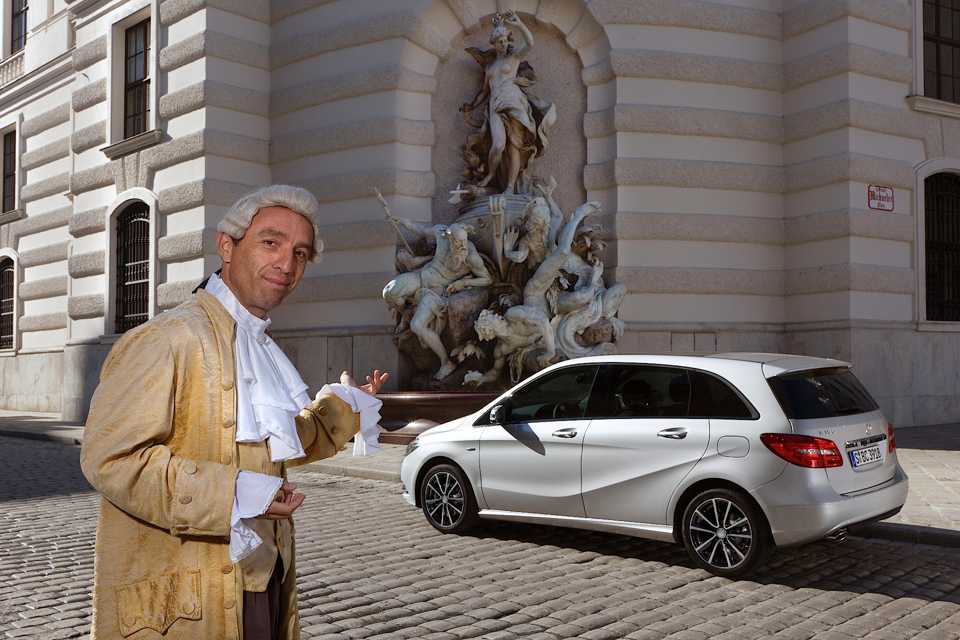 Mercedes Benz B-Klasse photo 14