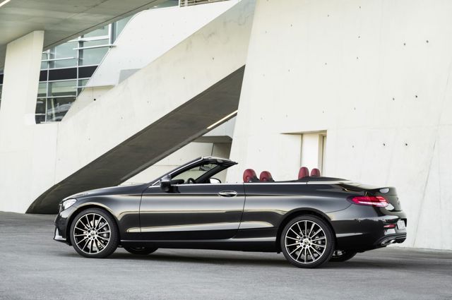 Mercedes Benz C-Class Cabriolet photo 10