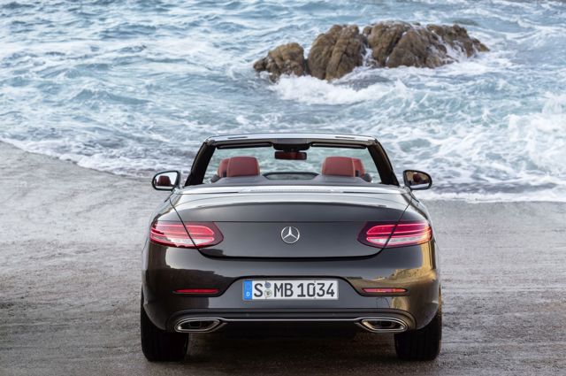 Mercedes Benz C-Class Cabriolet photo 13