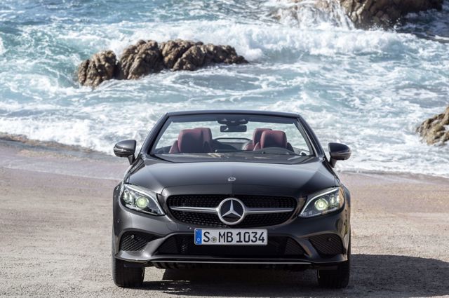 Mercedes Benz C-Class Cabriolet photo 14