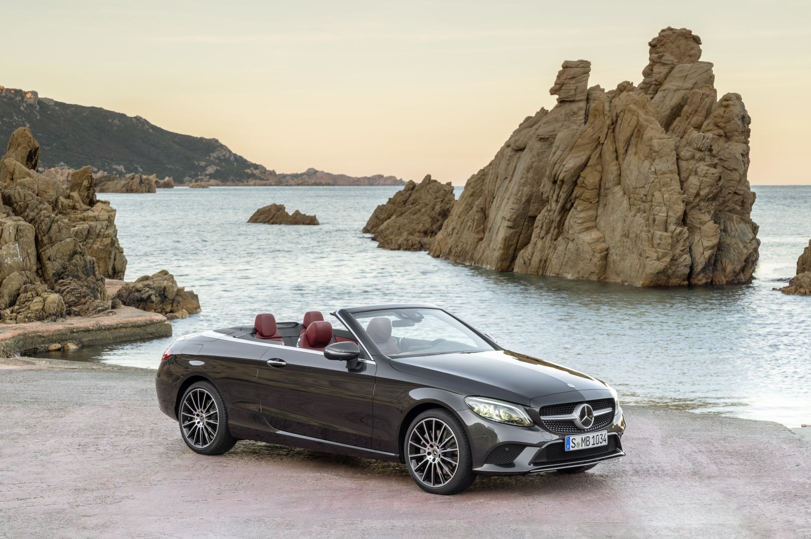 Mercedes Benz C-Class Cabriolet photo 17