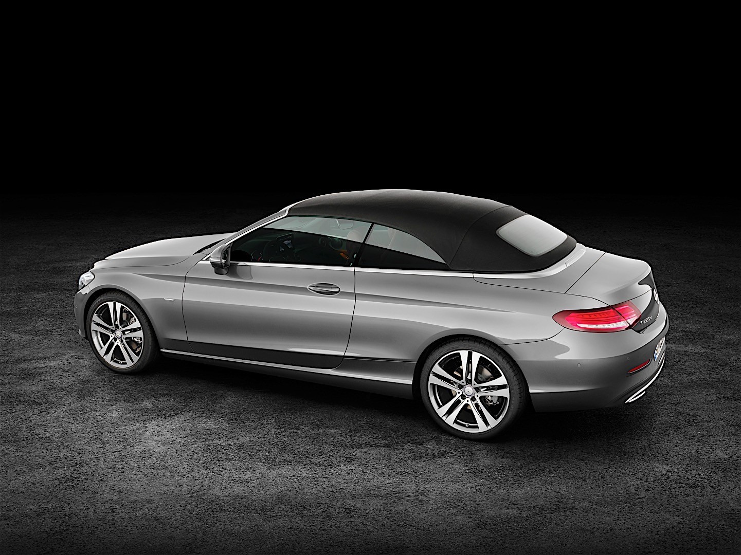 Mercedes Benz C-Class Cabriolet photo 9