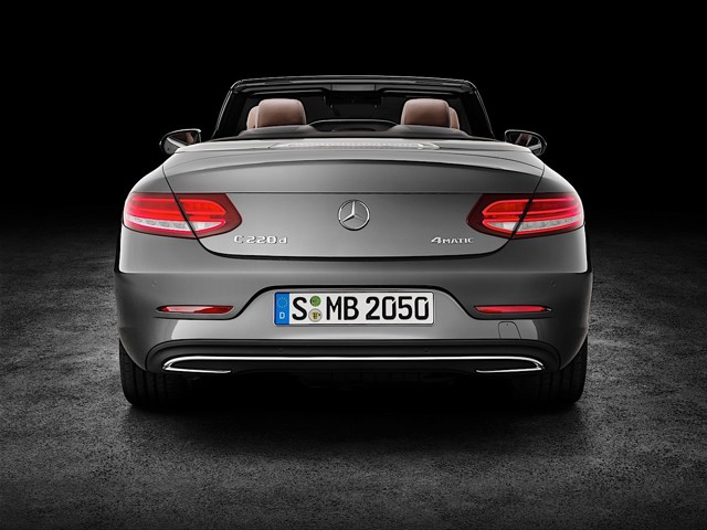 Mercedes Benz C-Class Cabriolet photo 2