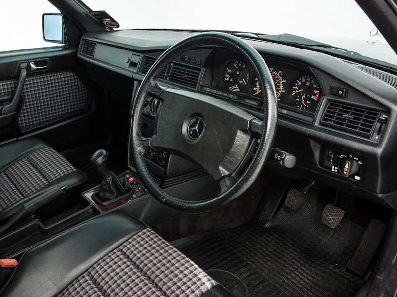 Mercedes Benz C-Klasse Amg photo 37