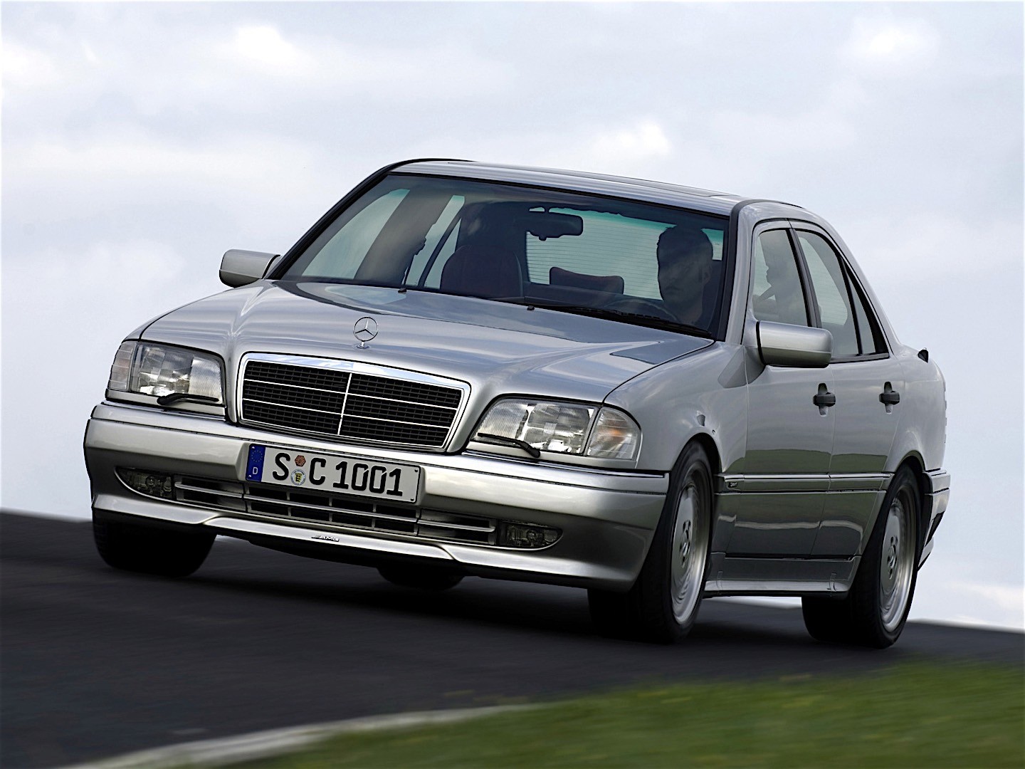 Mercedes Benz C-Klasse Amg photo 9