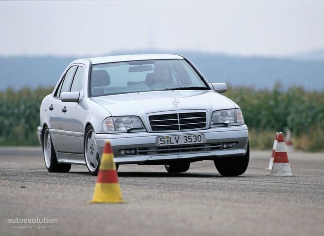 Mercedes Benz C-Klasse Amg photo 3