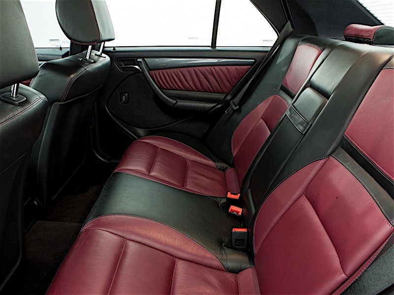 Mercedes Benz C-Klasse Amg photo 16