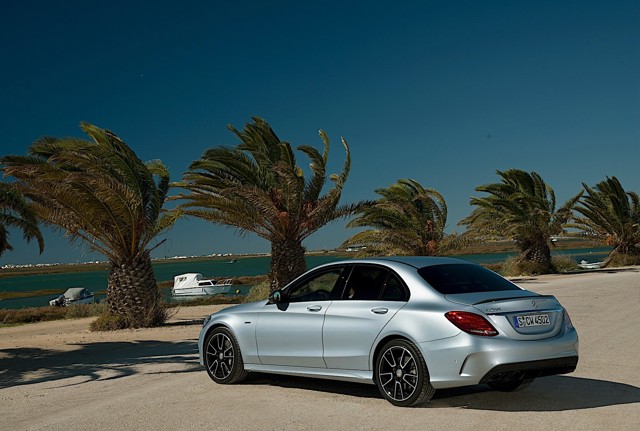 Mercedes Benz C-Klasse Amg photo 16