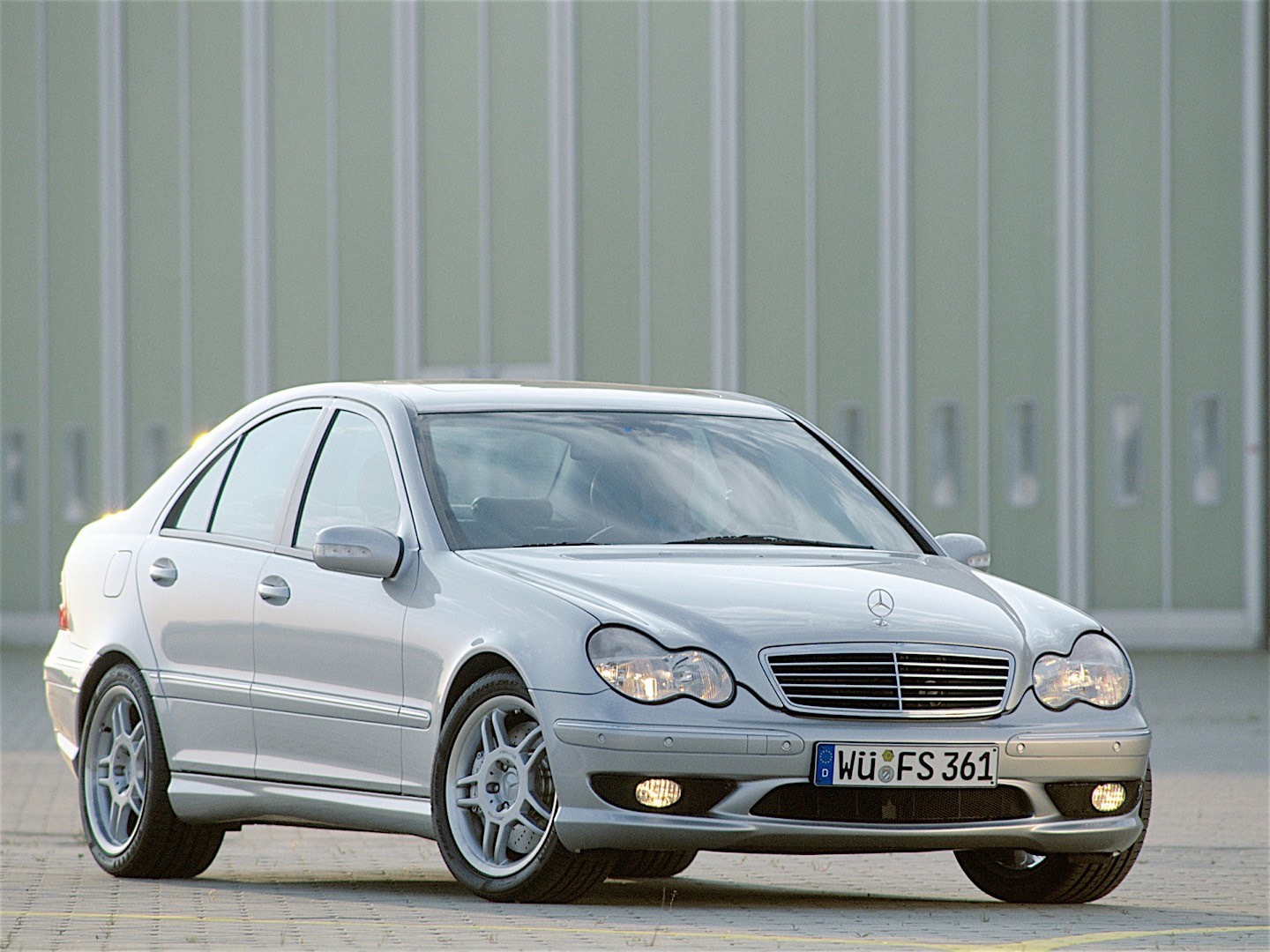 Mercedes Benz C-Klasse Amg photo 14