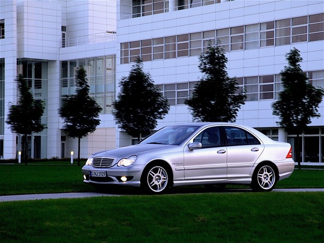 Mercedes Benz C-Klasse Amg photo 16