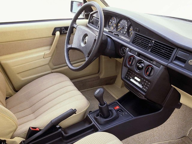 Mercedes Benz C-Klasse And Predecessors photo 60