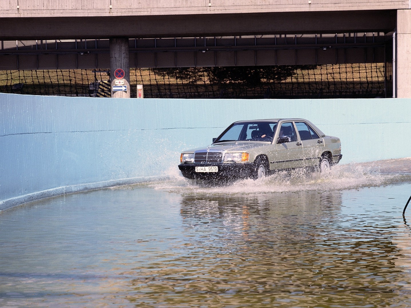 Mercedes Benz C-Klasse And Predecessors photo 15