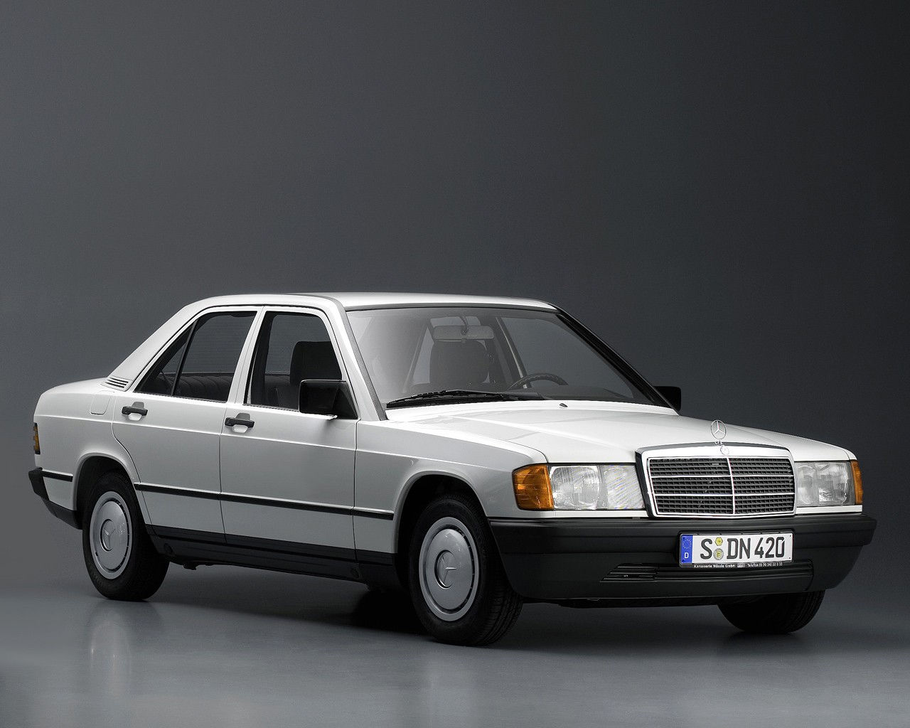 Mercedes Benz C-Klasse And Predecessors photo 30