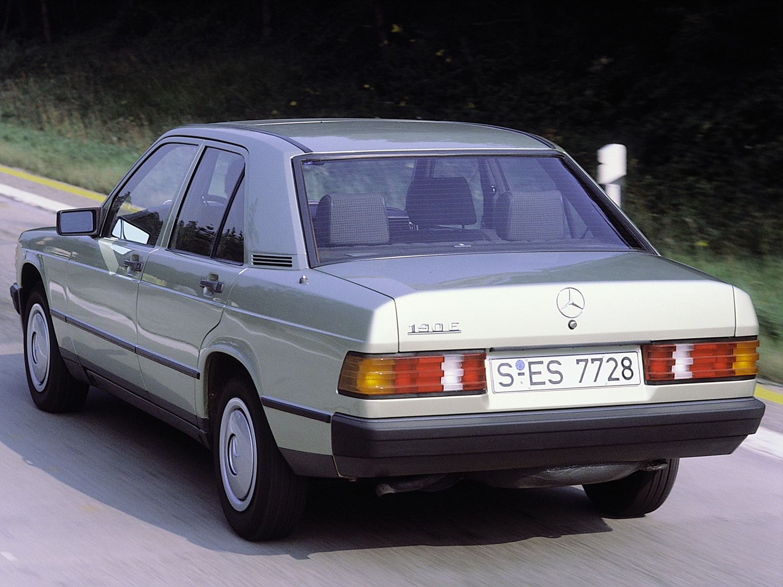 Mercedes Benz C-Klasse And Predecessors photo 33