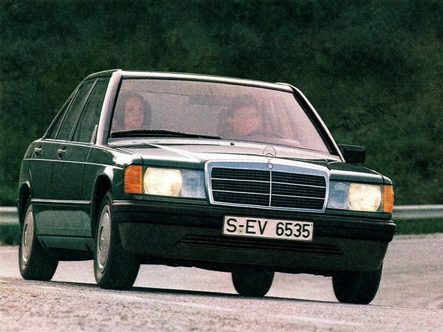 Mercedes Benz C-Klasse And Predecessors photo 39