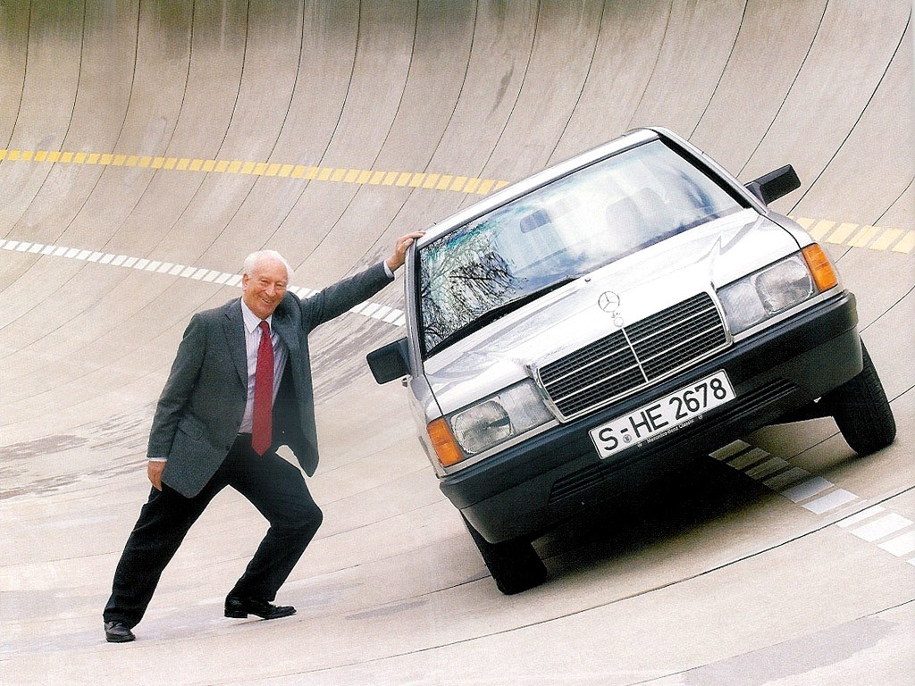 Mercedes Benz C-Klasse And Predecessors photo 41