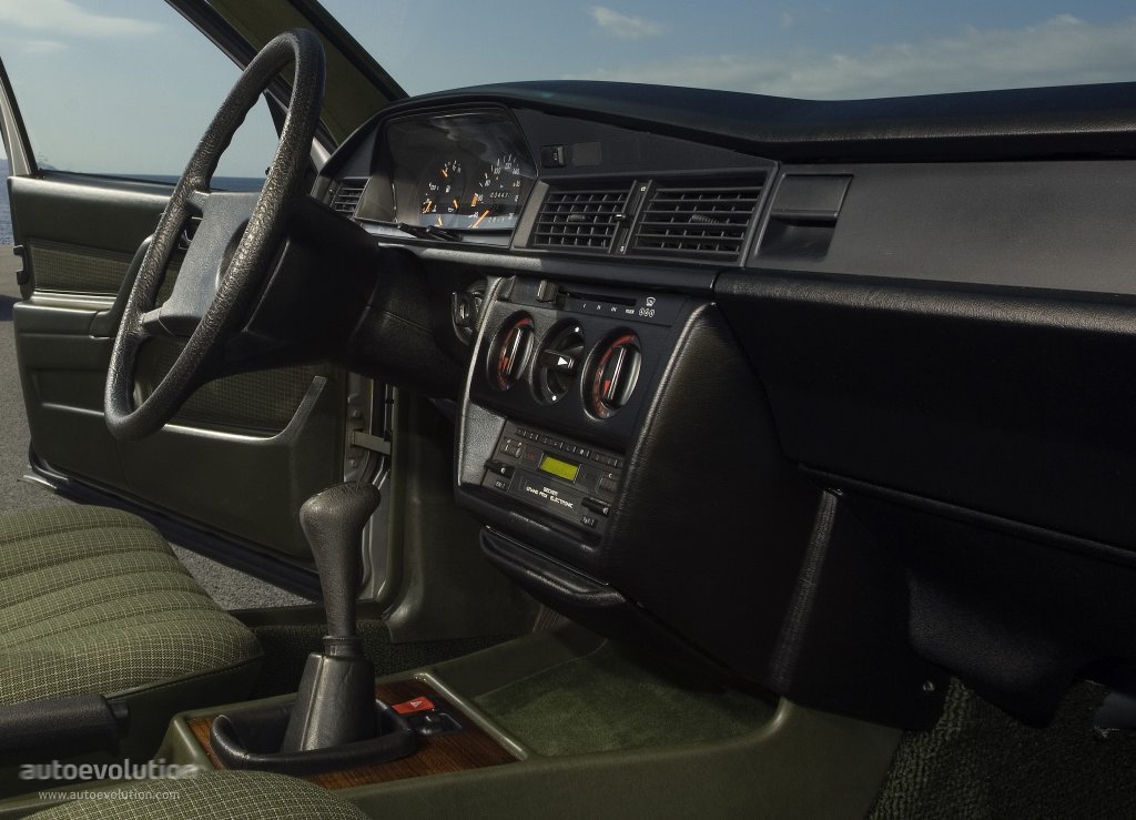 Mercedes Benz C-Klasse And Predecessors photo 55