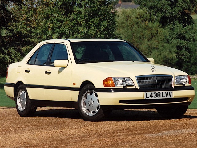 Mercedes Benz C-Klasse And Predecessors photo 6