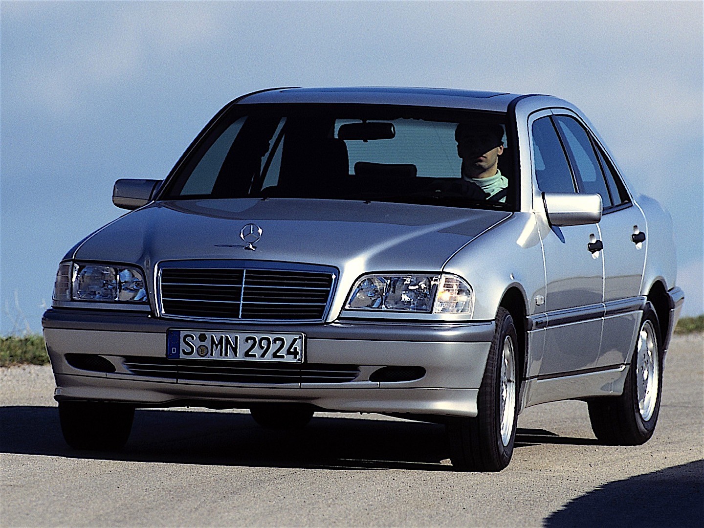 Mercedes Benz C-Klasse And Predecessors photo 12