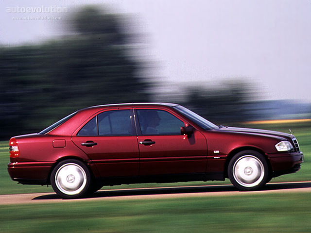Mercedes Benz C-Klasse And Predecessors photo 3