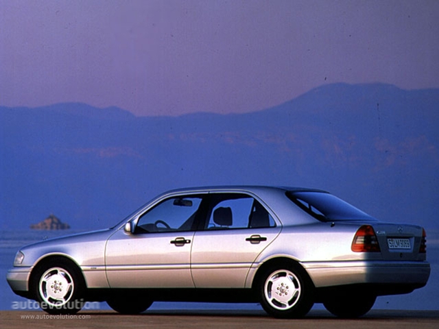 Mercedes Benz C-Klasse And Predecessors photo 5