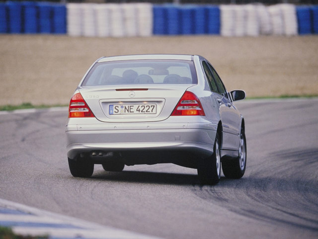 Mercedes Benz C-Klasse And Predecessors photo 20