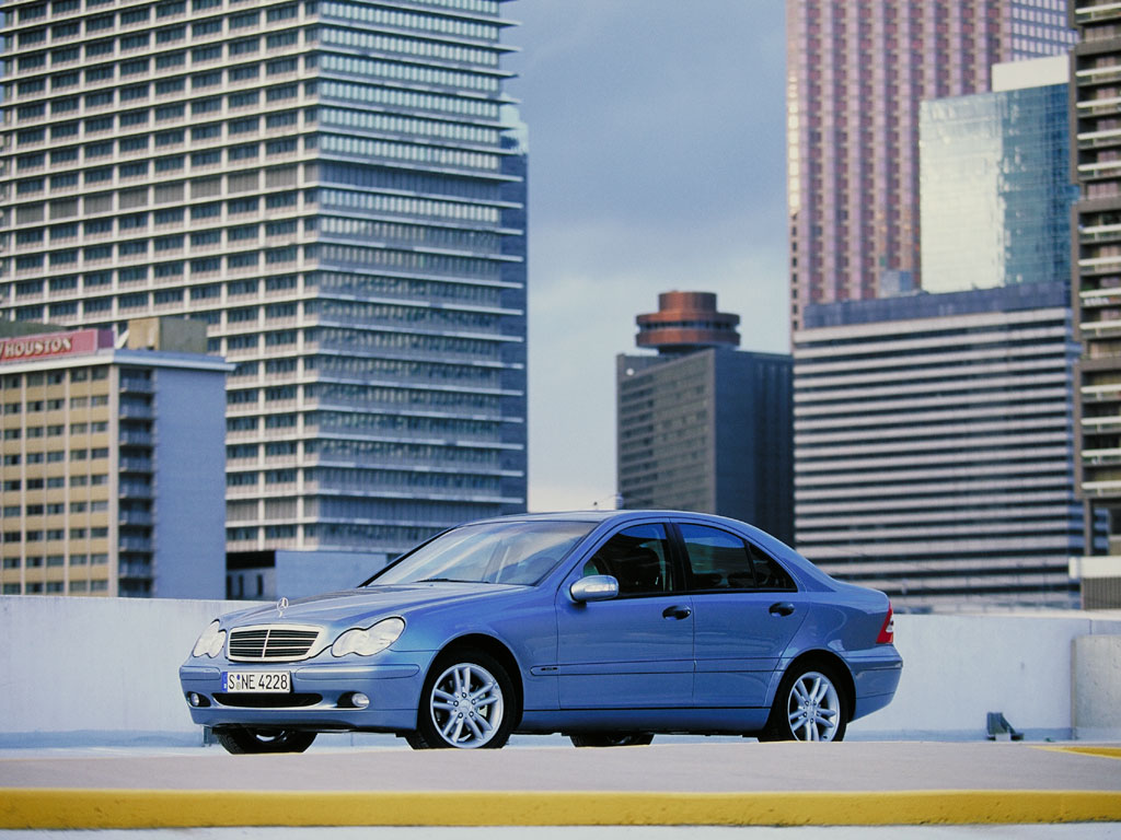 Mercedes Benz C-Klasse And Predecessors photo 38