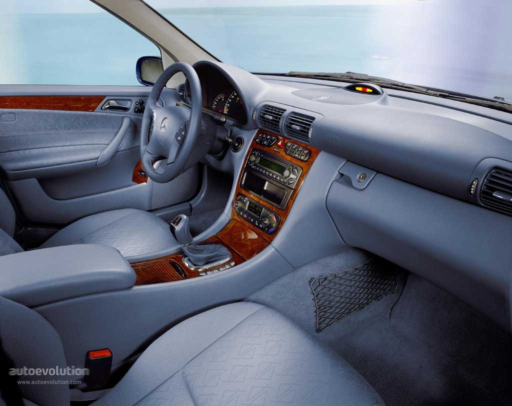 Mercedes Benz C-Klasse And Predecessors photo 48