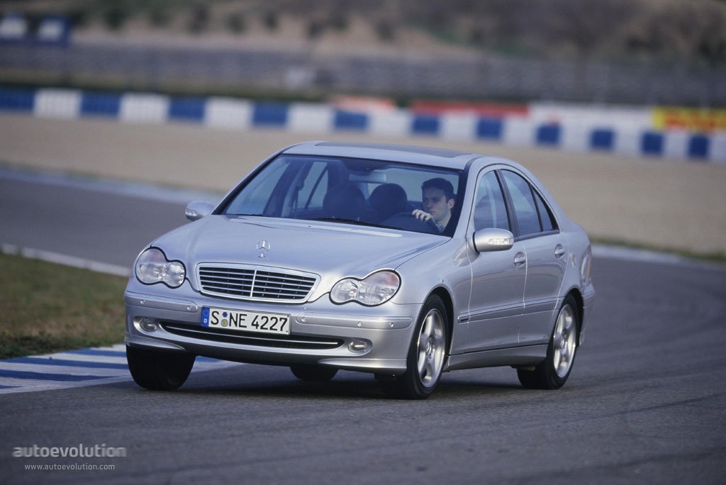 Mercedes Benz C-Klasse And Predecessors photo 2
