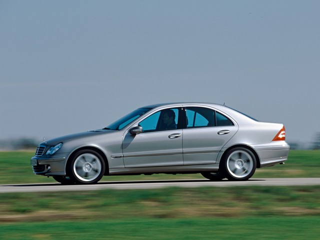 Mercedes Benz C-Klasse And Predecessors photo 11