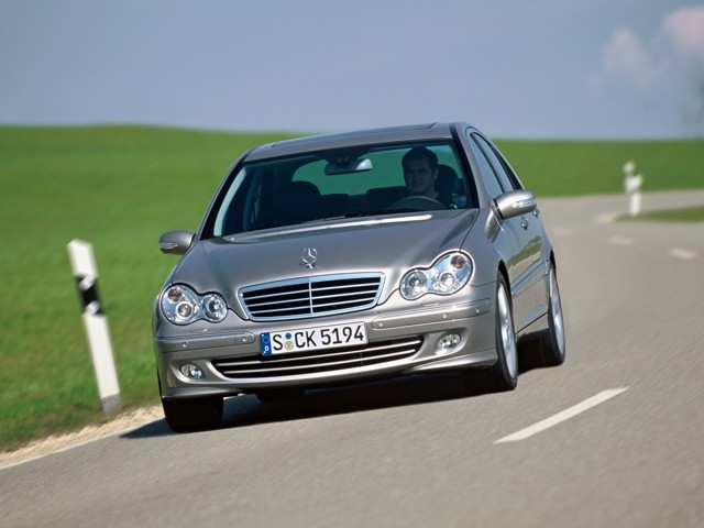 Mercedes Benz C-Klasse And Predecessors photo 12