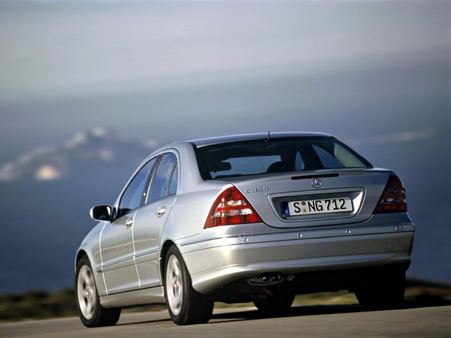 Mercedes Benz C-Klasse And Predecessors photo 13