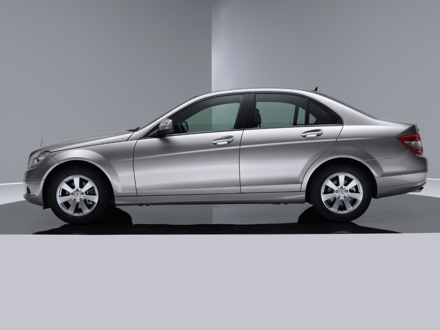 Mercedes Benz C-Klasse And Predecessors photo 22