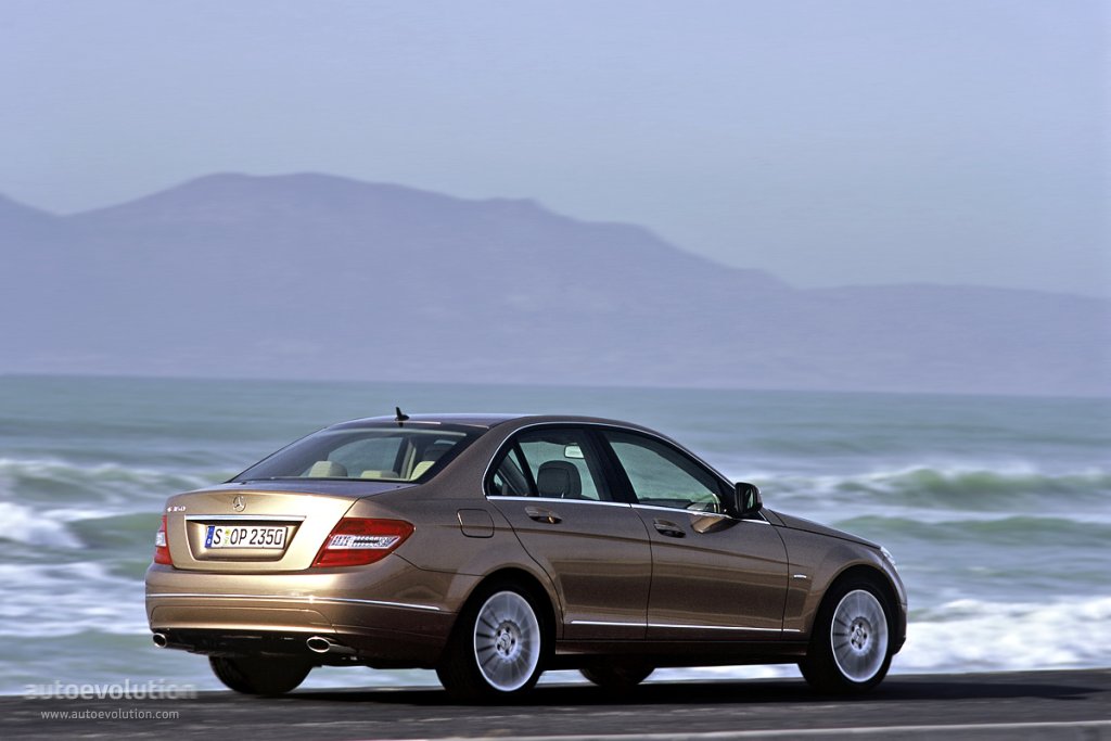 Mercedes Benz C-Klasse And Predecessors photo 10